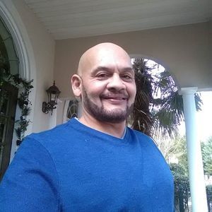 Meet your Posher, Luis